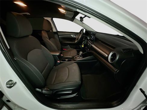 Used 2019 Kia Forte LXS image 35