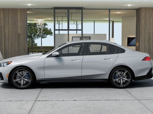New 2026 BMW 530i image 4