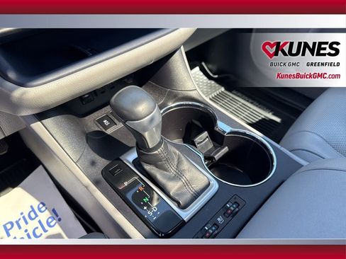 Used 2019 Toyota Highlander Limited image 29