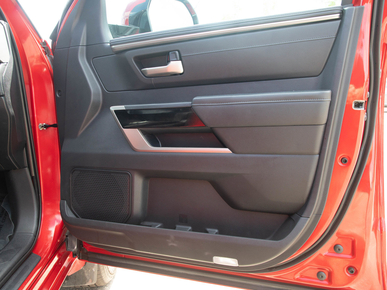 Used 2022 Toyota Tundra Limited AWD/4WD image 11
