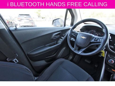 Used 2019 Chevrolet Trax LS w/ Tint and Cruise Package image 9