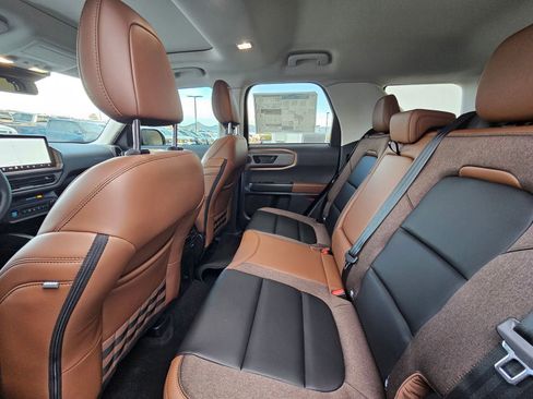New 2025 Ford Bronco Sport Outer Banks w/ Outer Banks Tech Package+ AWD/4WD image 22
