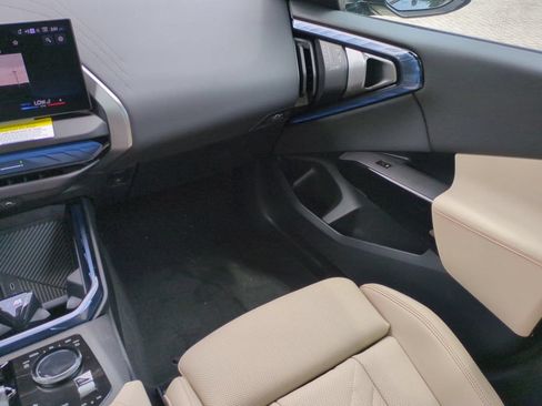 New 2026 BMW X3 xDrive30i w/ Premium Package AWD/4WD image 17