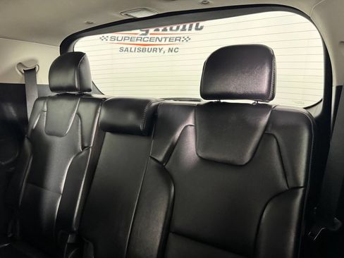 Used 2024 Kia Telluride S w/ S Sunroof Package FWD image 32
