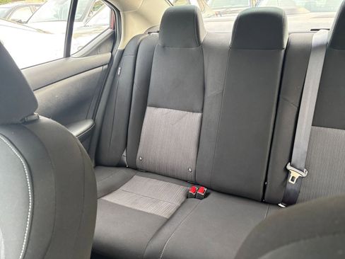 Used 2025 Nissan Sentra SV image 32