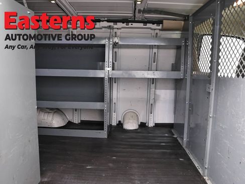 Used 2020 GMC Savana 3500 w/ Driver Convenience Package RWD image 22