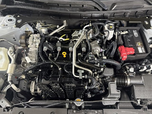 Used 2023 Nissan Altima 2.5 SR FWD image 38