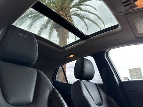 Certified 2024 Buick Encore GX Sport Touring w/ Experience Buick Package AWD/4WD image 18
