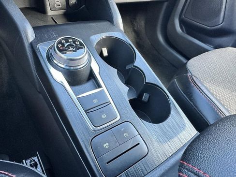 Used 2024 Ford Escape ST-Line image 17