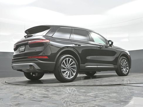 Used 2024 Lincoln Corsair Reserve w/ Equipment Group 201A AWD/4WD image 24