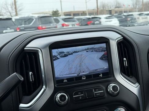 Used 2022 GMC Sierra 1500 SLT image 5