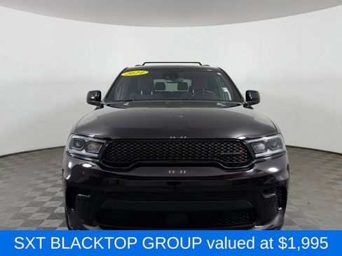 Used 2024 Dodge Durango SXT w/ SXT Blacktop Group AWD/4WD image 2
