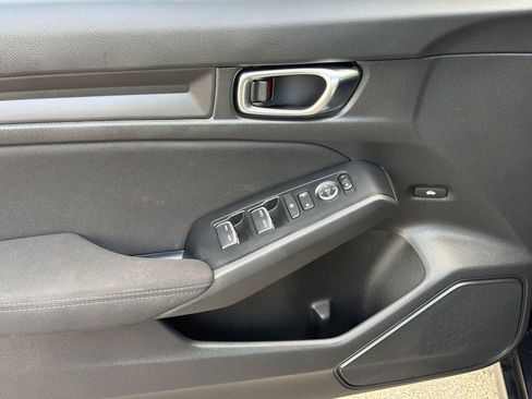 Used 2024 Honda Civic Sport image 14
