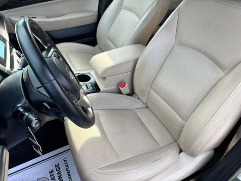 Used 2015 Subaru Outback 3.6R Limited AWD/4WD image 12