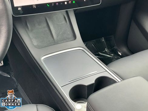 Used 2022 Tesla Model Y Performance AWD/4WD image 44