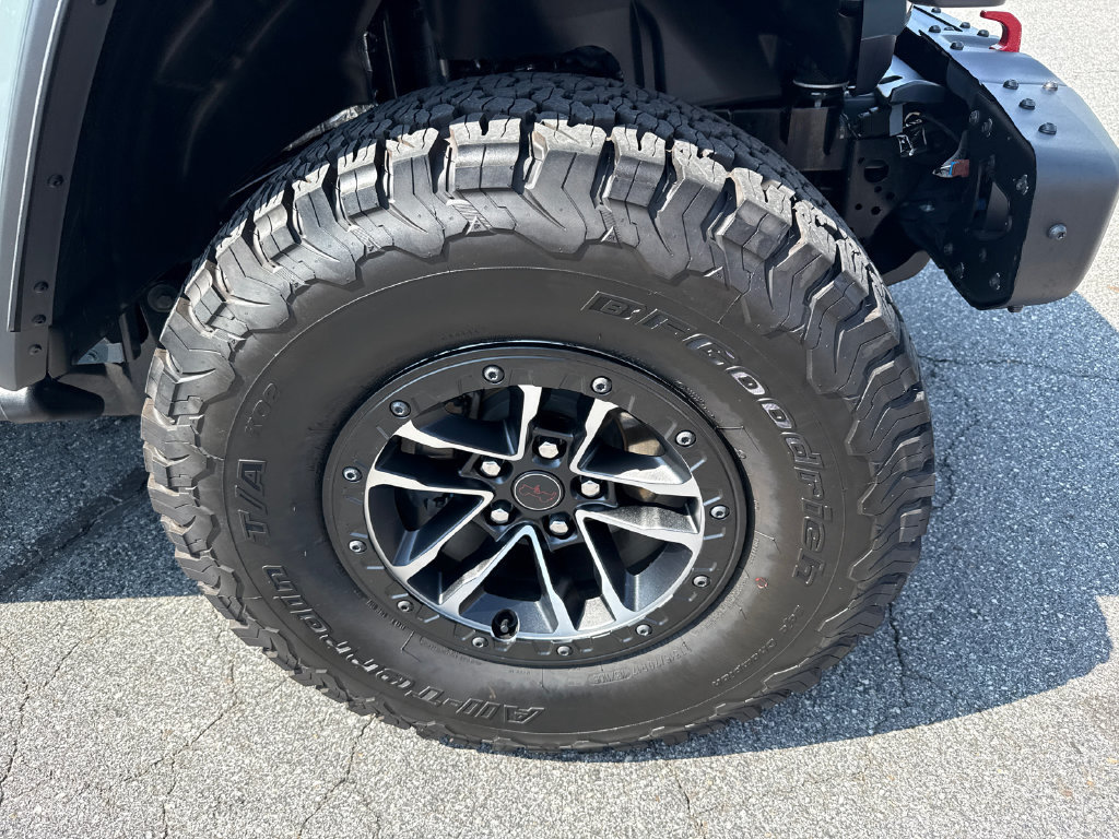 Used 2026 Jeep Wrangler Unlimited Rubicon w/ Xtreme 35 Tire Package AWD/4WD image 12
