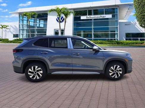 New 2026 Volkswagen Tiguan S FWD image 8