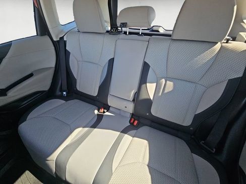 Used 2024 Subaru Forester Premium AWD/4WD image 13