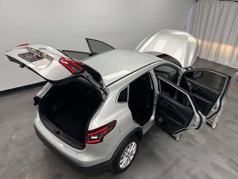 Used 2021 Nissan Rogue Sport S FWD image 14