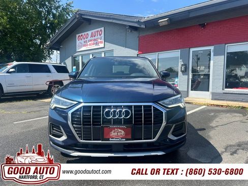 Used 2020 Audi Q3 2.0T Premium Plus AWD/4WD image 2