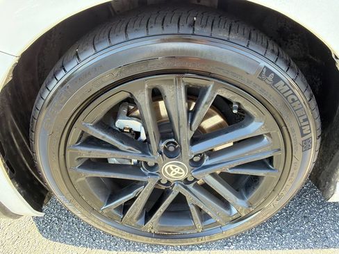 Used 2025 Toyota Camry SE w/ Multimedia Upgrade Package FWD image 11