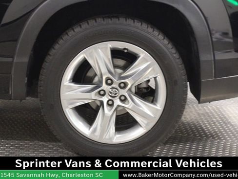 Used 2016 Toyota Highlander Limited FWD image 16