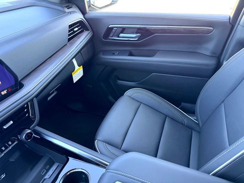 New 2026 Chevrolet Tahoe Premier AWD/4WD image 46