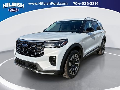 New 2026 Ford Explorer Platinum w/ LUX Leather Package AWD/4WD image 1