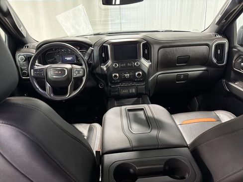 Certified 2021 GMC Sierra 1500 AT4 AWD/4WD image 3