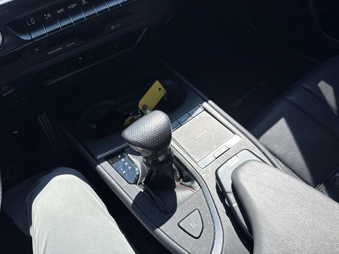 Used 2019 Lexus UX 200 F Sport w/ F Sport Premium Package FWD image 25