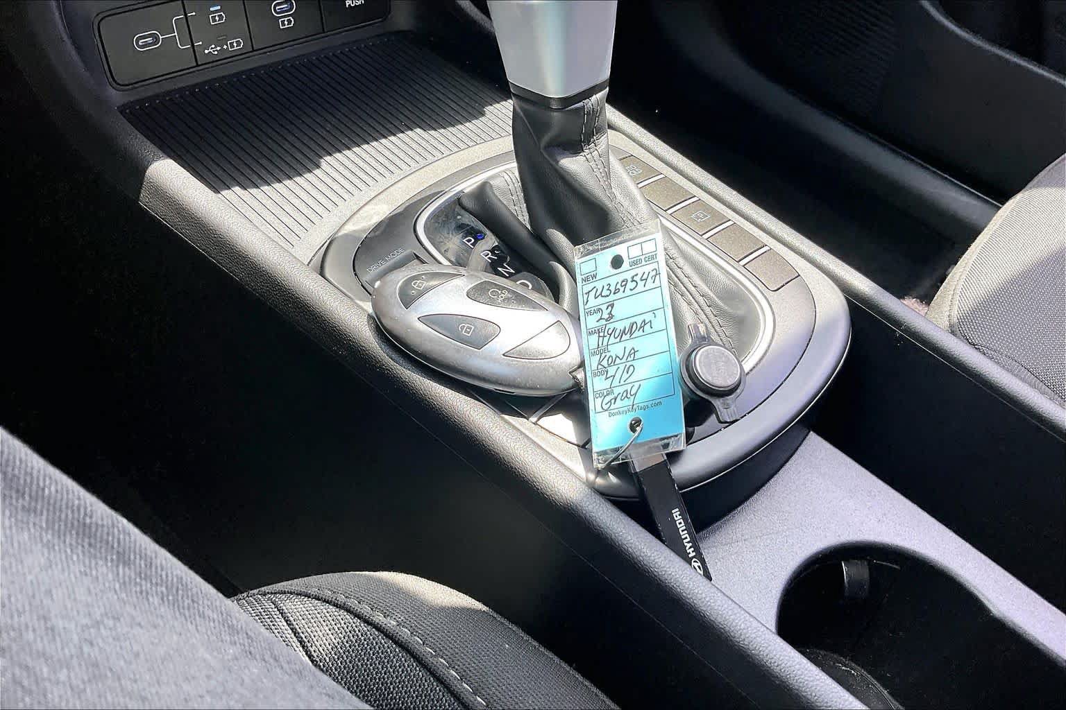 Used 2026 Hyundai Kona SE AWD/4WD image 14