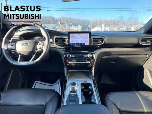 Used 2022 Ford Explorer ST-Line image 29