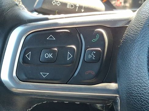 Certified 2022 Jeep Wrangler Unlimited Sahara w/ Cold Weather Group AWD/4WD image 24