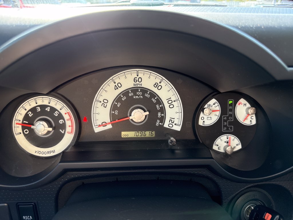 Used 2010 Toyota FJ Cruiser 4WD w/ Convenience Pkg image 15
