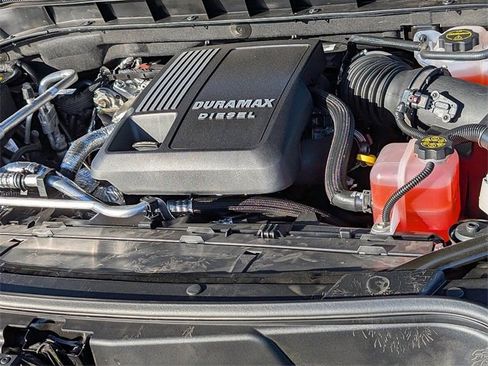 New 2026 Chevrolet Tahoe RST w/ Comfort Package image 4