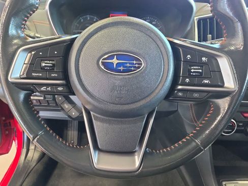 Used 2020 Subaru Crosstrek 2.0i Premium AWD/4WD image 18