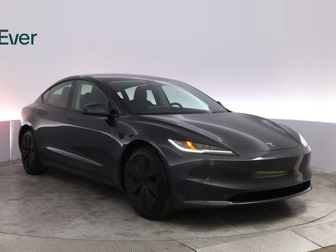 Used 2025 Tesla Model 3 Long Range RWD image 13