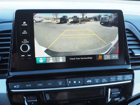 Used 2025 Honda Odyssey Touring image 27