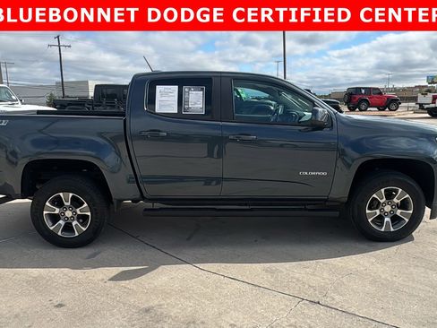 Used 2019 Chevrolet Colorado Z71 AWD/4WD image 4