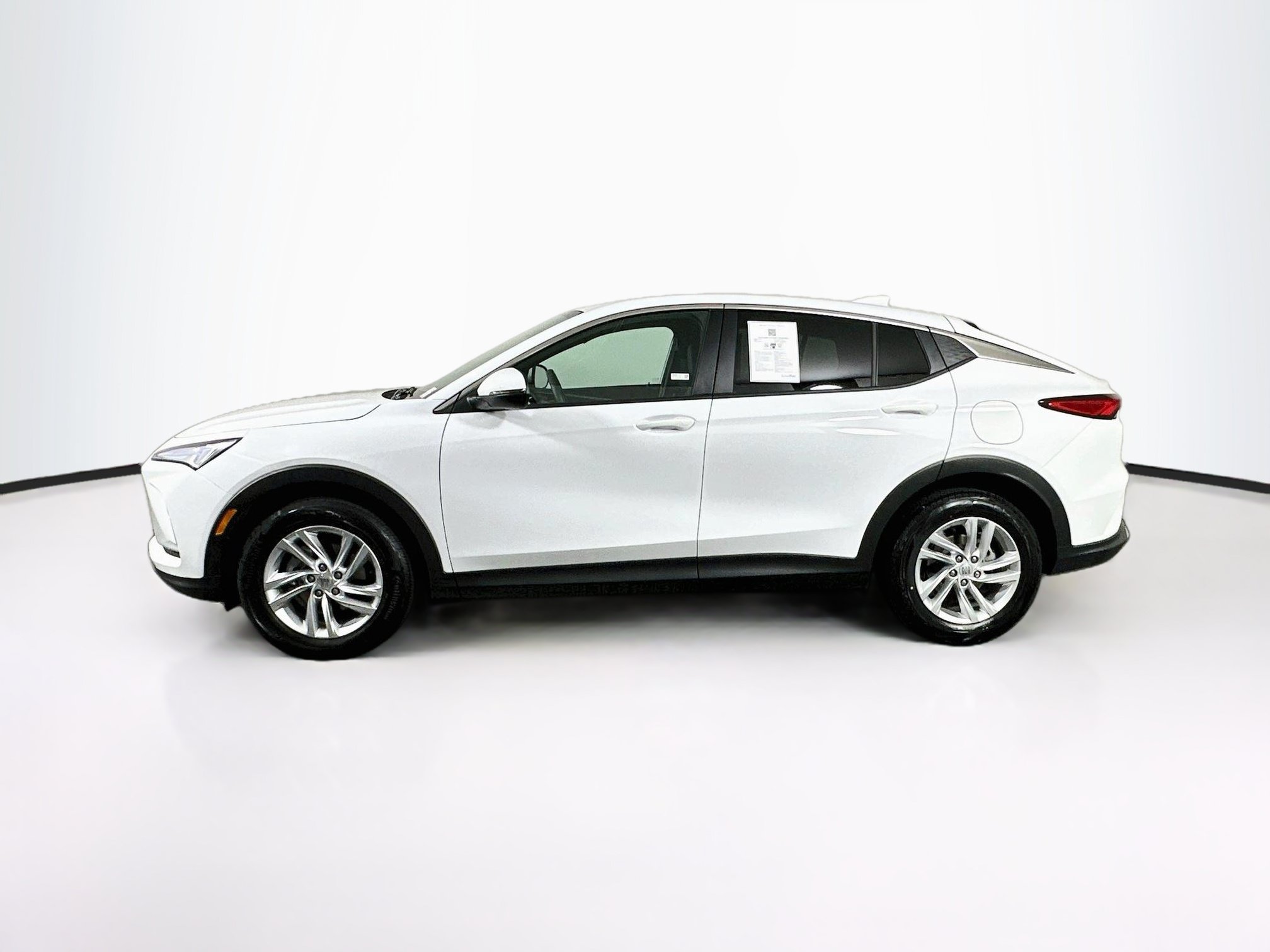 Used 2026 Buick Envista Preferred FWD image 4
