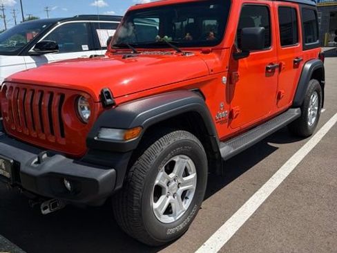 Used 2019 Jeep Wrangler Unlimited Sport S AWD/4WD image 1