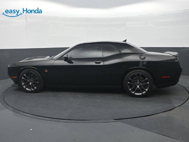 Used 2023 Dodge Challenger R/T Scat Pack RWD image 4