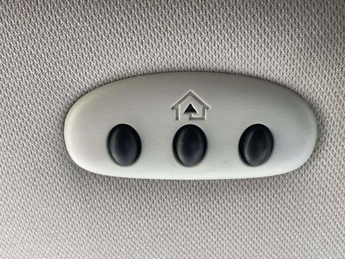 Used 2019 Ford Edge Titanium w/ Equipment Group 301A image 29