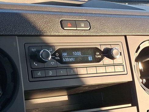 Used 2023 Ford F650 2WD Regular Cab Super Duty image 14