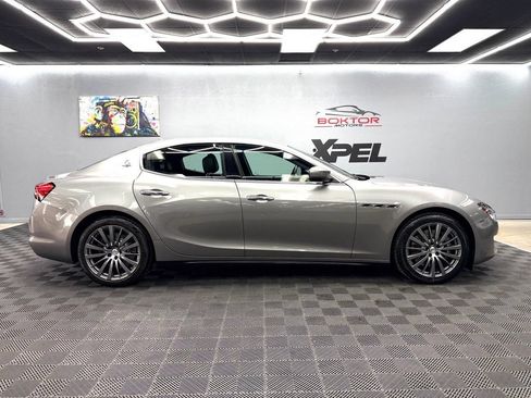 Used 2021 Maserati Ghibli RWD image 17