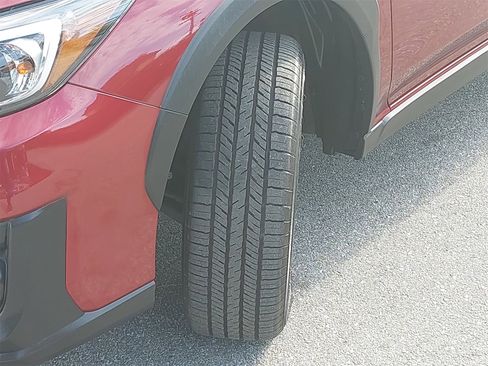 Used 2019 Subaru Crosstrek 2.0i w/ Eyesight System image 31