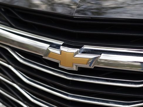 Used 2023 Chevrolet Malibu LT image 30