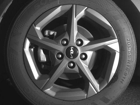 Used 2025 Kia K4 FWD image 12