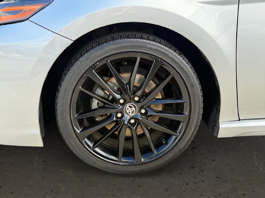 Used 2023 Toyota Camry XSE FWD image 27