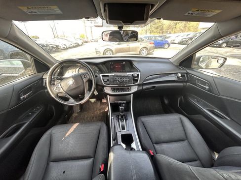 Used 2014 Honda Accord Sport image 17